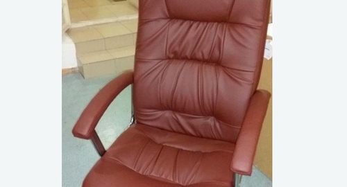 Обтяжка офисного кресла. Оленегорск